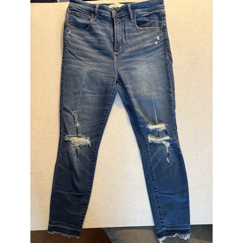Abercrombie & Fitch High Rise Super Skinny Ankle Jeans Women's 30 10R Distressed
